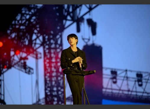 #RUNSEOKJIN_EP.TOUR THE MOVIE