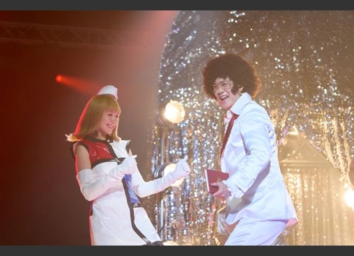 ミステリー・アリーナ