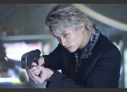 ミステリー・アリーナ