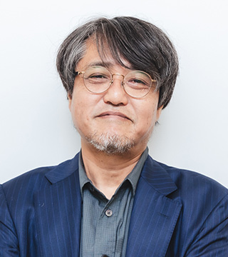 城定秀夫